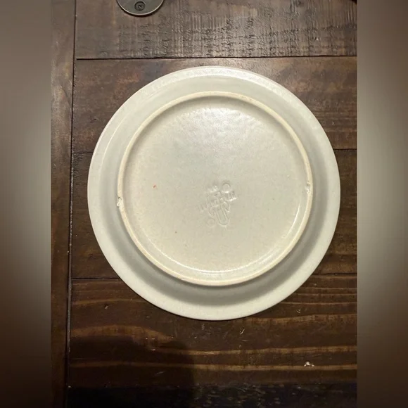 Two Pfaltzgraff Stoneware Cream Blue Floral sml plates vintage 2 pair available - Picture 4 of 6